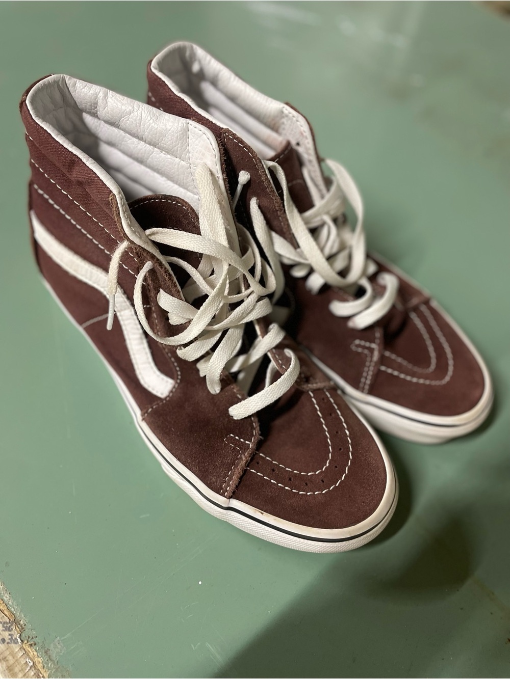Vans Sk8-Hi High-Top Sneakers in maroon and White